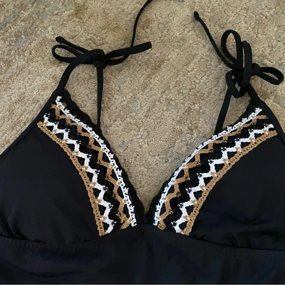 Becca Fiesta Bikini Set Matching 3 Piece Crochet Black Triangle Wireless Bra: L